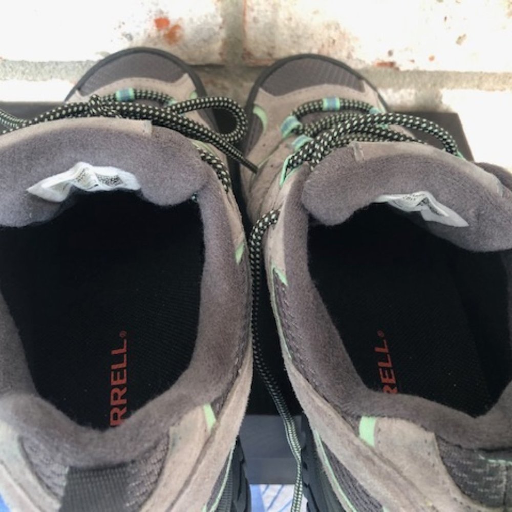 MERRELL MOAB 2 WATERPROOF HIKING SHOE DRIZZLE/MINT 7.5 W - Picture 10 of 14